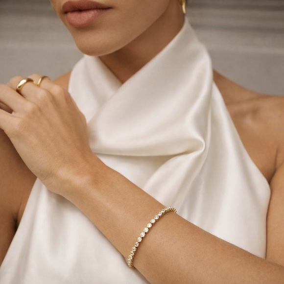 Jewelry - ✨ New Gold Plated bezel Tennis Bracelet ✨
